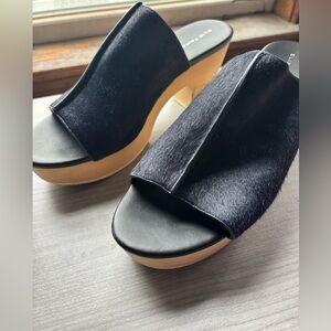 Elie Tahari Navy Blue Platform Mules